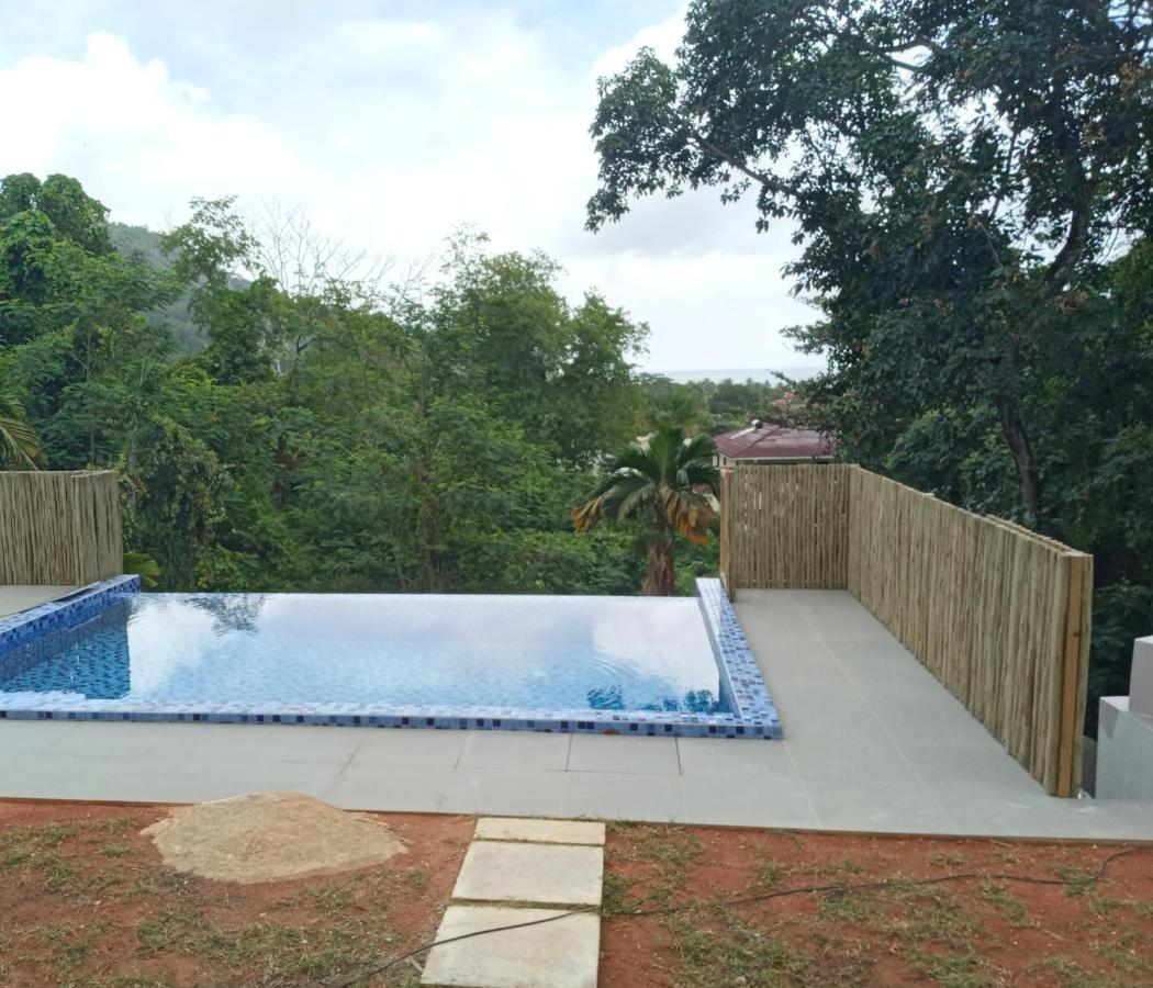 Riverside Retreat Anse Royale Exterior photo